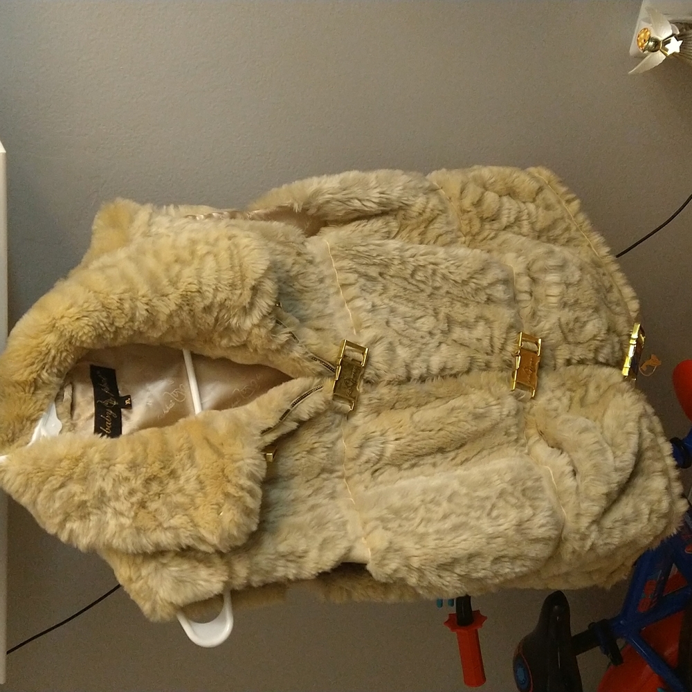Faux fur baby phat vest xl